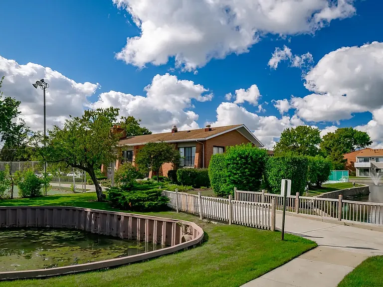 4000 Bayside Dr #205 — Photo 22