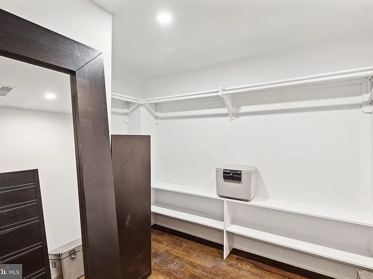 1506 N Philip St — Photo 42