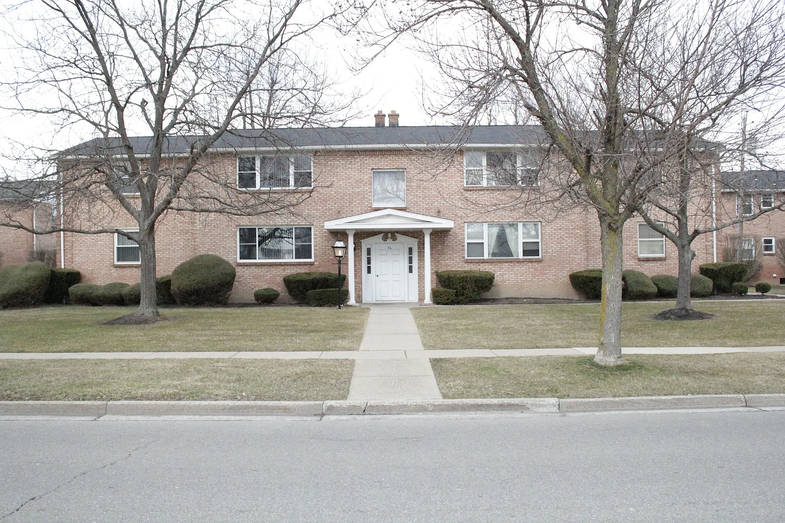 36 Old Lyme Dr APT 4 photo 1
