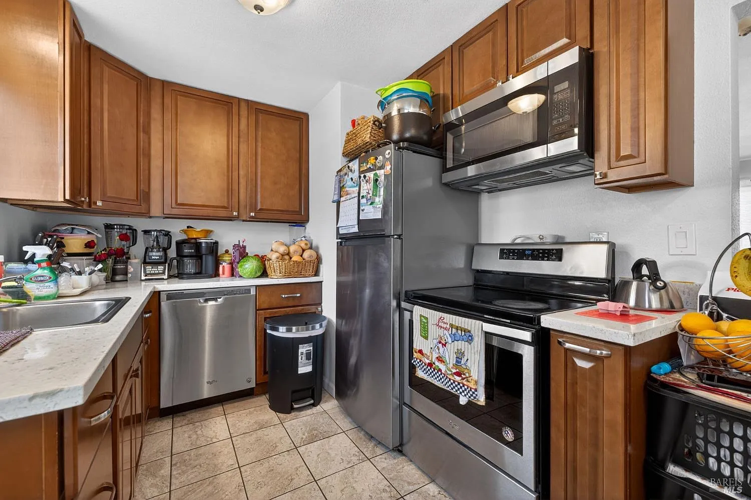 2 bed, 1.5 bath, 850 sqft, $2,350 — Photo 4