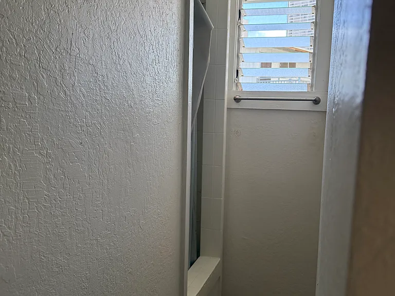 607 Isenberg St #6 — Photo 13