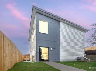 8616 37th Ave S, Seattle, WA 98118