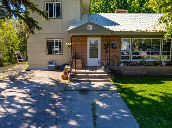 1319 3rd St, Whitefish, MT 59937