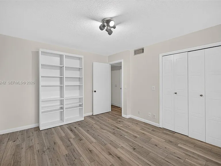 16431 Blatt Blvd #202 — Photo 43