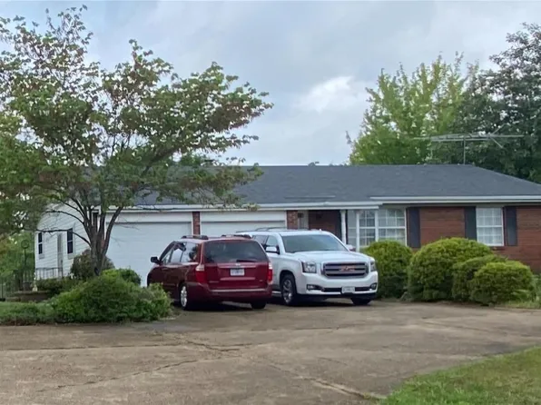 461 Mustang Ln, Poplar Bluff, MO 63901