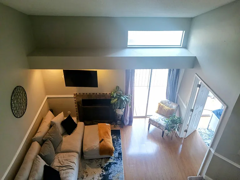 2575 S Syracuse Way — Photo 5