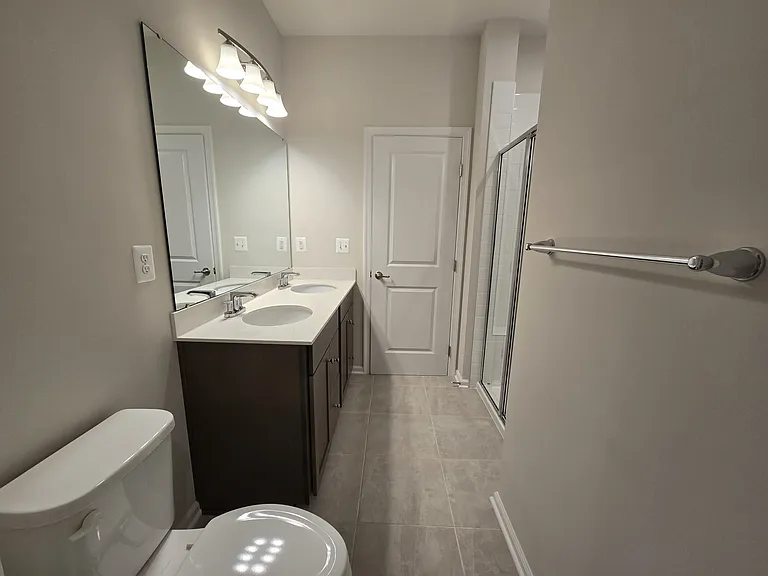4928 Dunhaven Dr — Photo 8
