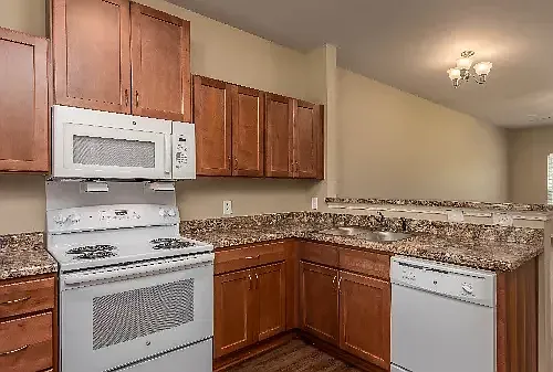 Heritage Pointe — Photo 2