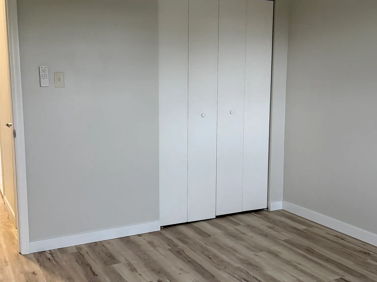 2 bed, 1000 sqft, $1,850 — Photo 3