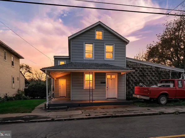 722 Jessop Pl, York, PA 17401