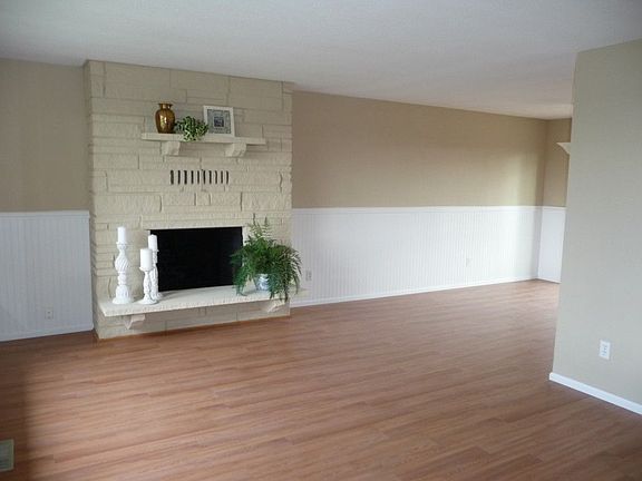 4th image of 8607 S Ainsworth Ave
