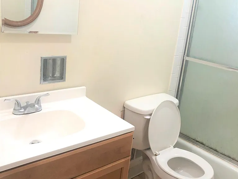 6350 Forward Ave #24 — Photo 43