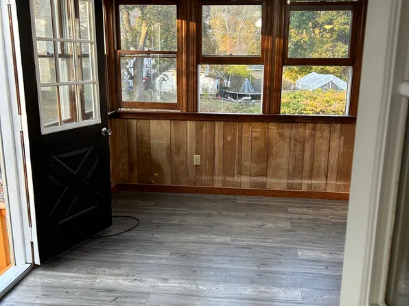 114 Emory St APT 1, Attleboro, MA 02703