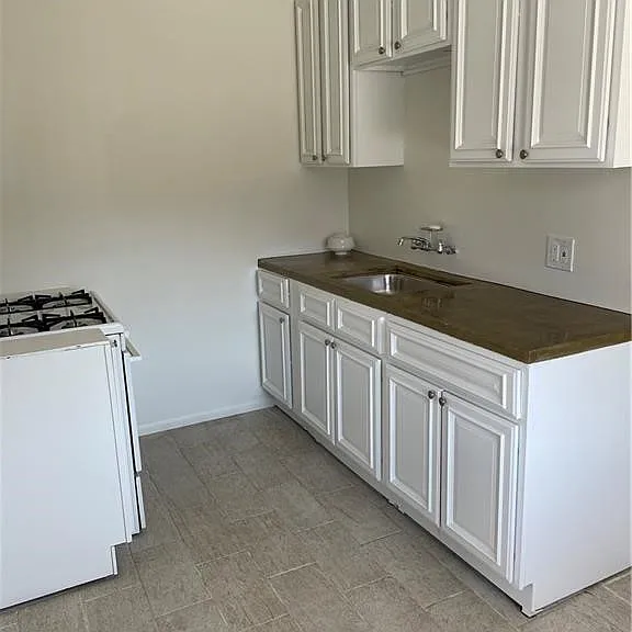 2738 Southern Ave #B — Photo 4