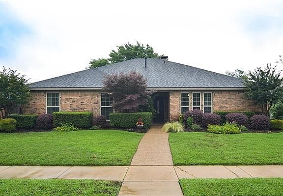2nd image of 1002 N Allen Heights Dr