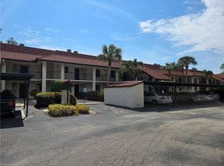 4955 Pepper Cir #B-105, Naples, FL 34113