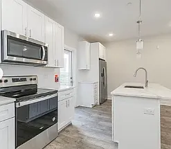 1829 E Sergeant St #3 — Photo 4