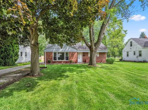 3138 Brock Dr, Toledo, OH 43613