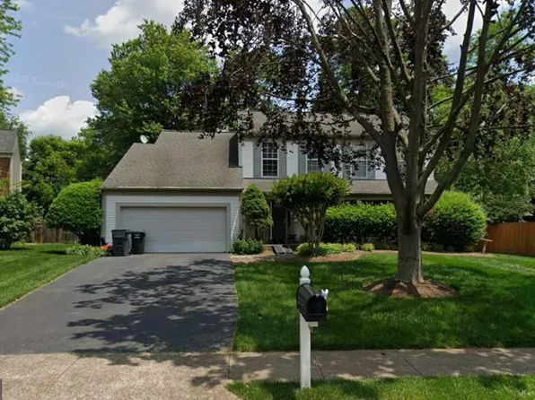 8560 Yoder St, Manassas, VA 20110