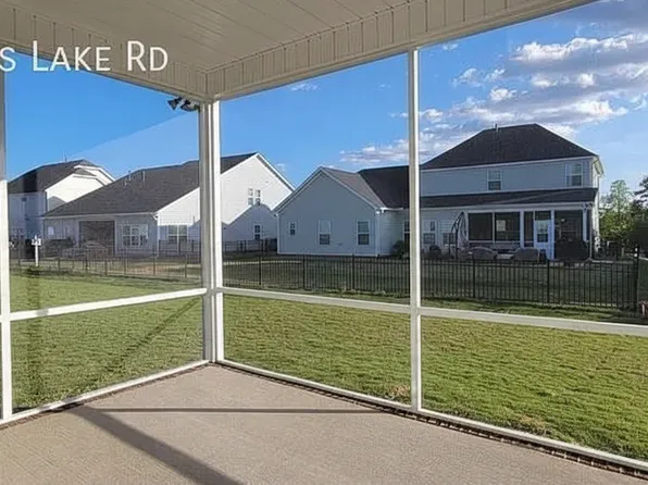 3413 Jones Lake Rd, Fuquay Varina, NC 27526