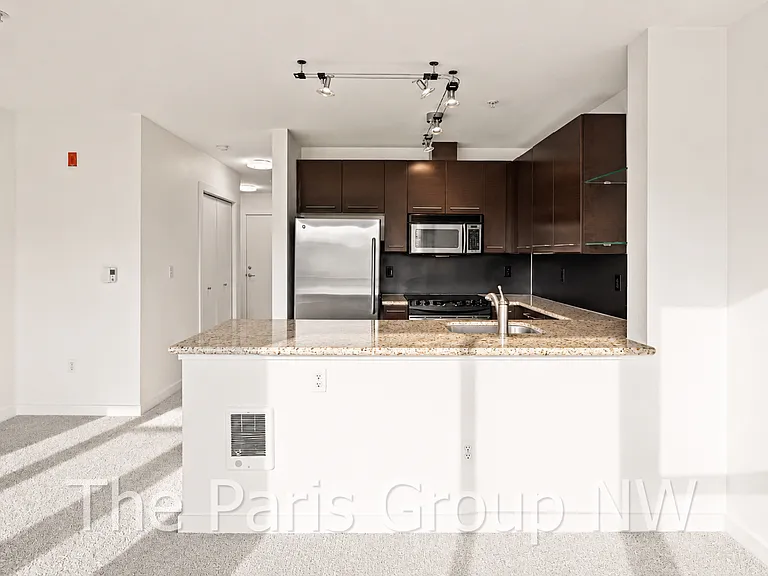 1420 E Pine St #E706 — Photo 22