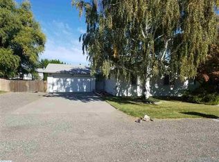 4410 W 7th Ave, Kennewick, WA 99336
