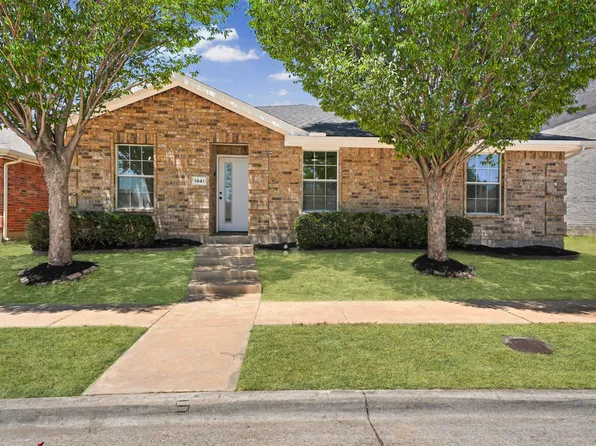 1941 Indian Lilac Dr, Lancaster, TX 75146
