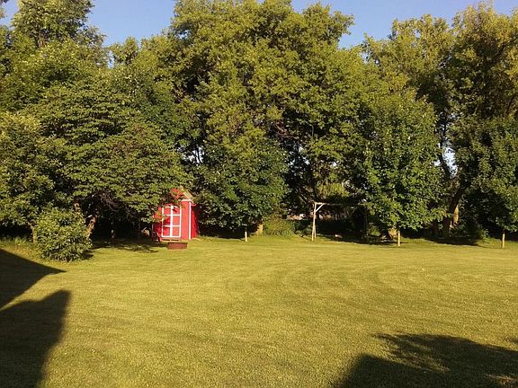 3rd image of 5065 Country Ln