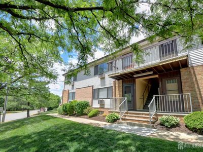 1303 Cricket Ln, Woodbridge, NJ, 07095