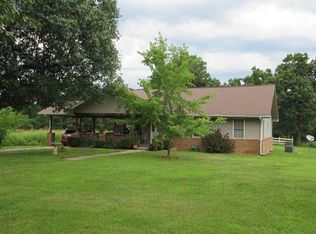 25955 McClurg Dr, Lebanon, MO 65536