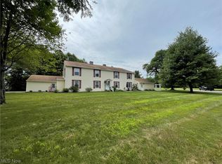 571 Heritage Sq, Jefferson, OH 44047