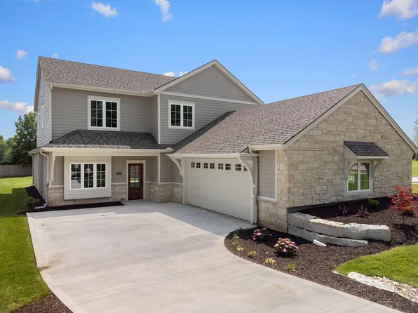 5119 Parker Ct, Lawrence, KS 66049