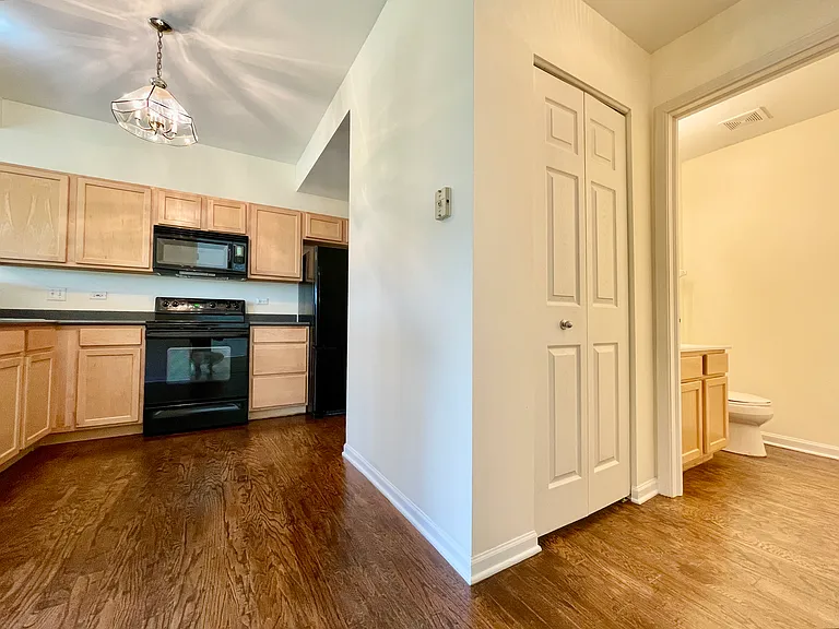 1707 S Candlestick Way — Photo 14