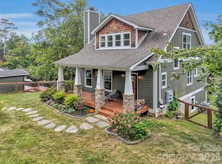 17 Elkmont Ter, Asheville, NC 28804