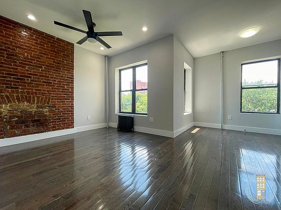 2nd image of 944 Marcy Ave APT 5B
