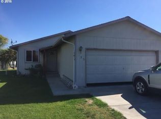 135 SE 9th St, Irrigon, OR 97844