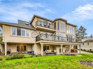 1202 Nisqually St, Steilacoom, WA 98388