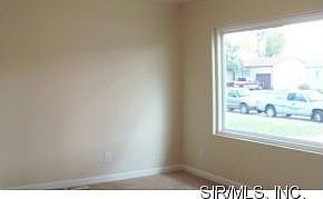 3rd image of 2405 Sunbury Ave