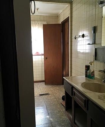 4th image of 2210 3rd Street Pl SE