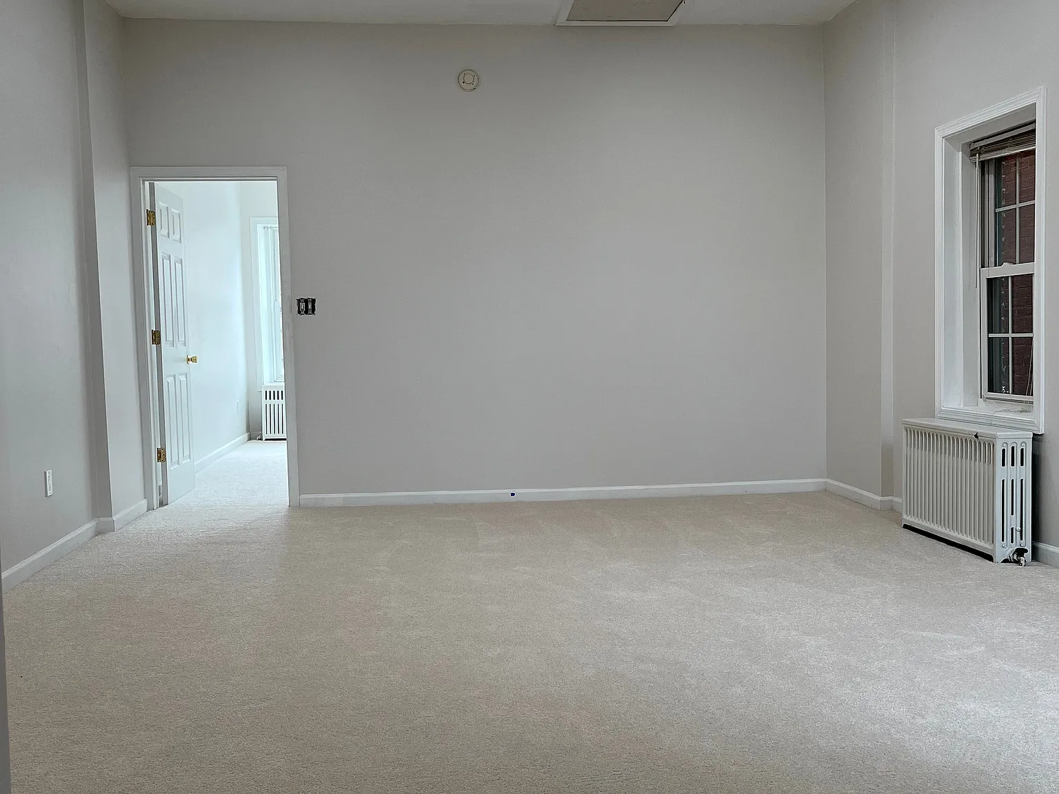 2 bed, 1.5 bath, 1200 sqft, $1,850 — Photo 4