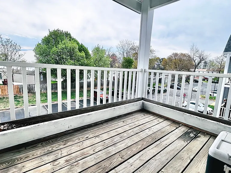 202 Grosvenor Ln #203 — Photo 10