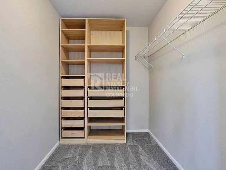 9911 Aftonwood St — Photo 11