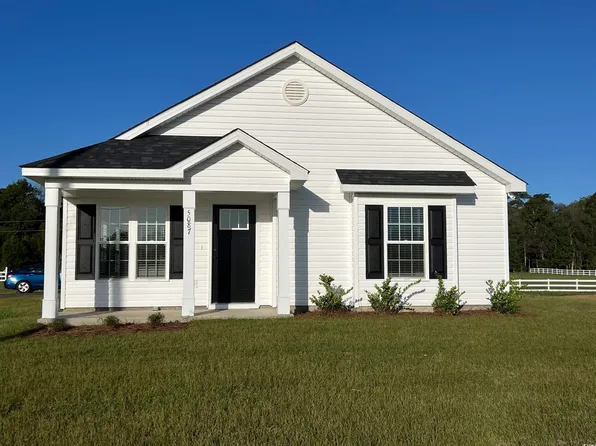 5087 Marigold Rd., Conway, SC 29527