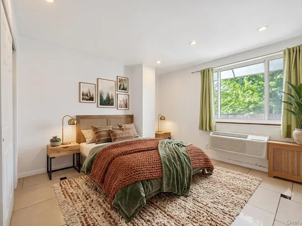 10607 Northern Boulevard #2B, Corona, NY 11368