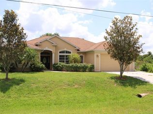 1528 Botello Rd, North Port, FL 34287