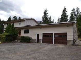 83126 Century Ln, Enterprise, OR 97828