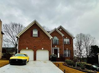 3025 Ridge Oak Dr, Suwanee, GA 30024