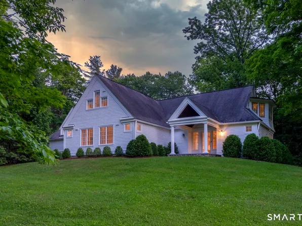 19 Hemlock Lane, Salisbury, CT 06068