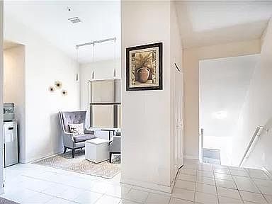 4th image of 635 Mardel Ct APT 206