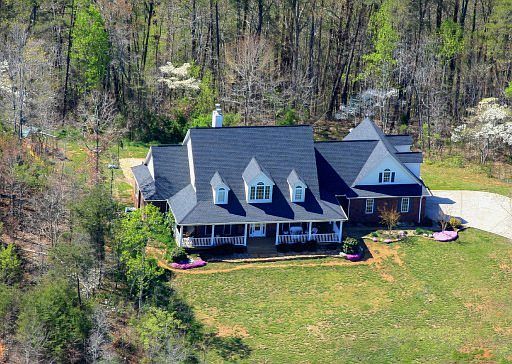 Aerial View of 637 Abbey Way